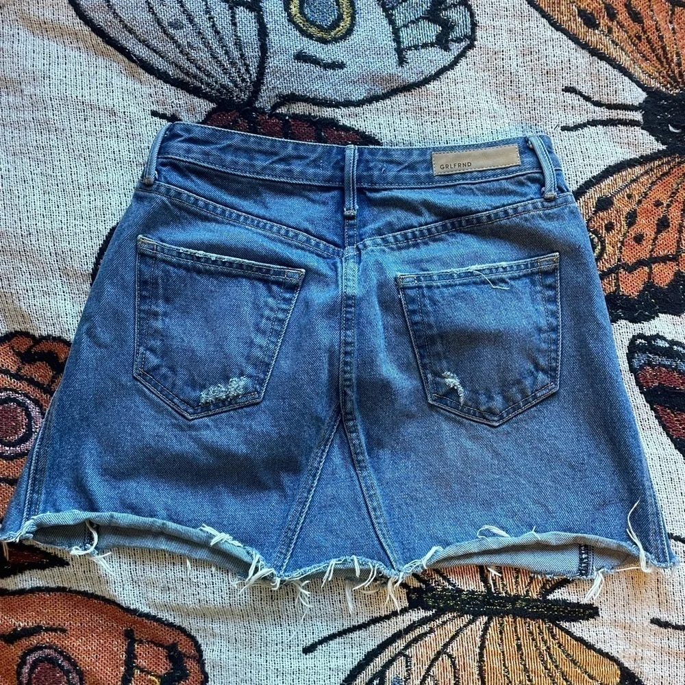 grlfrnd denim skirt size 28